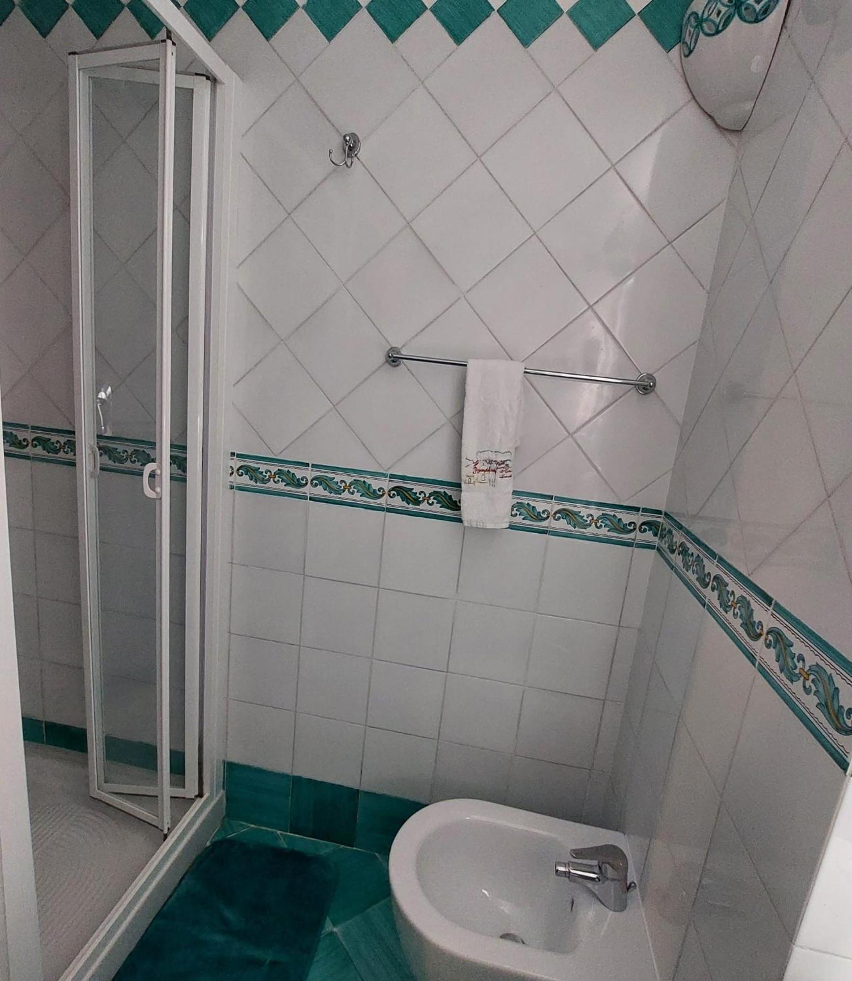 הוילה Symphony House רבאלו מראה חיצוני תמונה